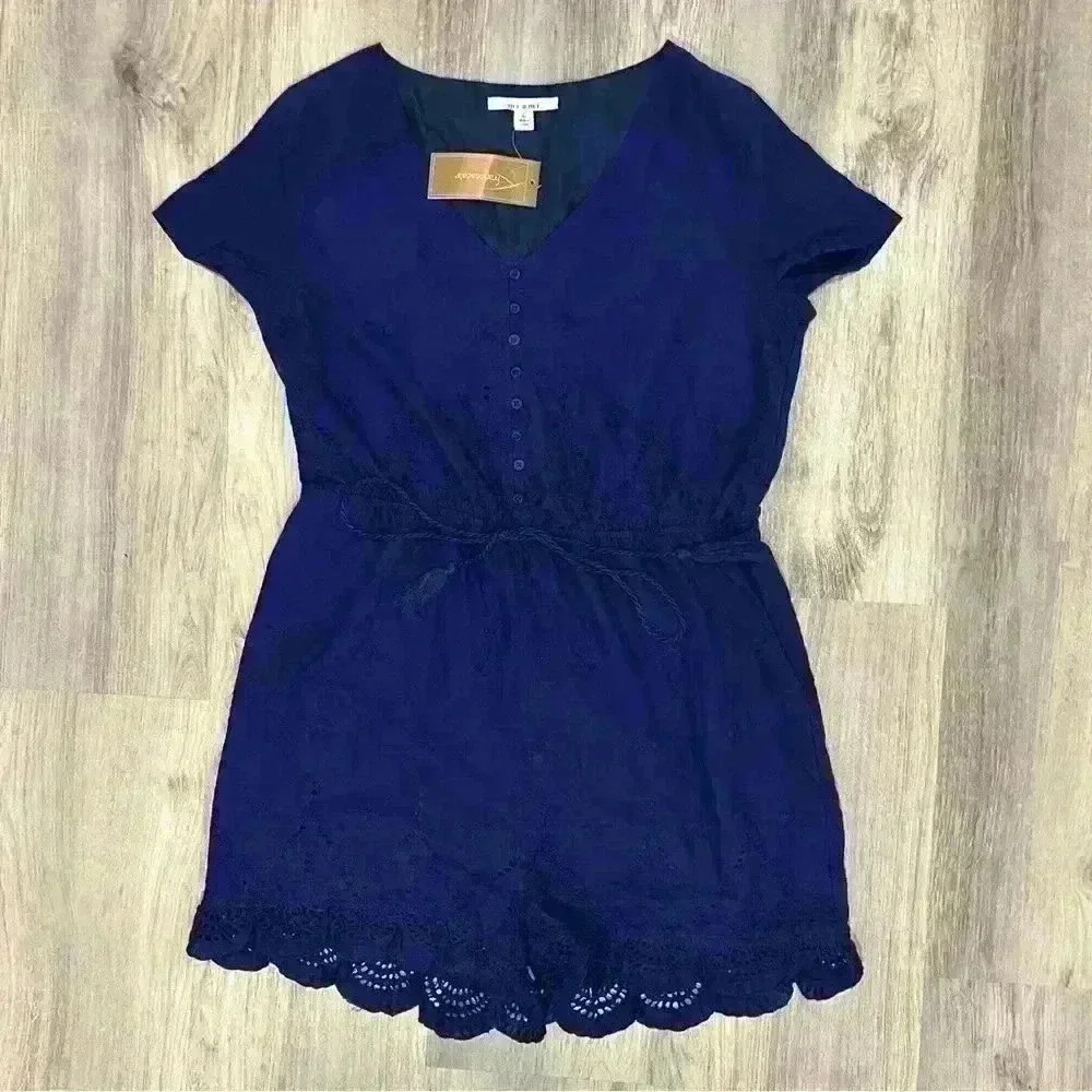 NWT MiAmi Francesca’s V Neck Navy Crochet Short Sleeve Cotton Romper Size L